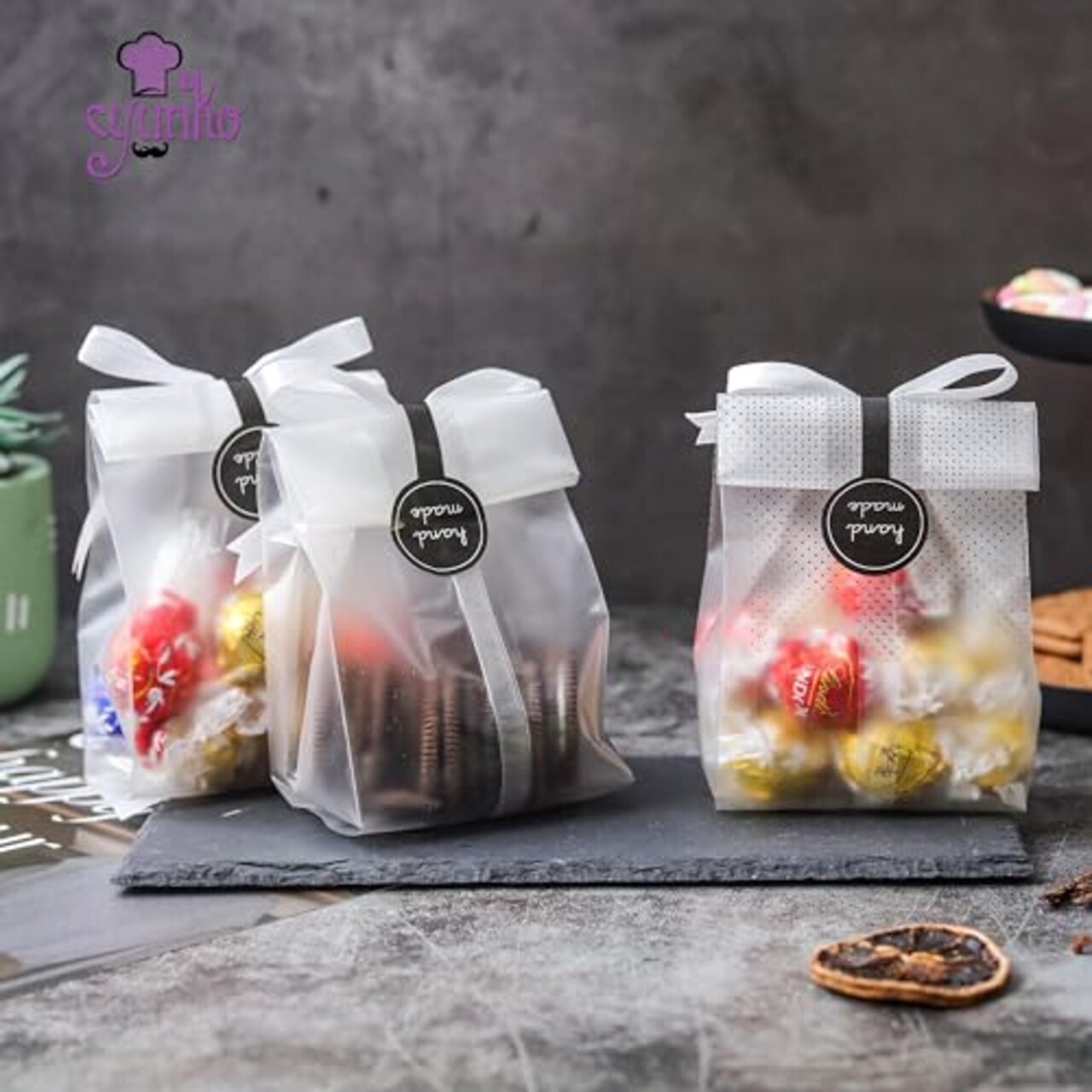 100 Pieces Cookie Bags for Gift Giving Cellophane Bags Treat Bags for Favors Mini Loaf,Bundt Cake,Hot Cocoa Bomb Packaging With Stickers(Black Dot)